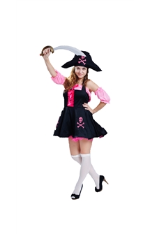 Woman pirate costume